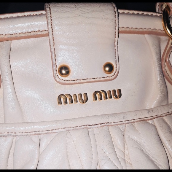 Authentic Miu Miu by Prada Coffer Matelassé Satchel Cera Cream Lambskin - Picture 6 of 17